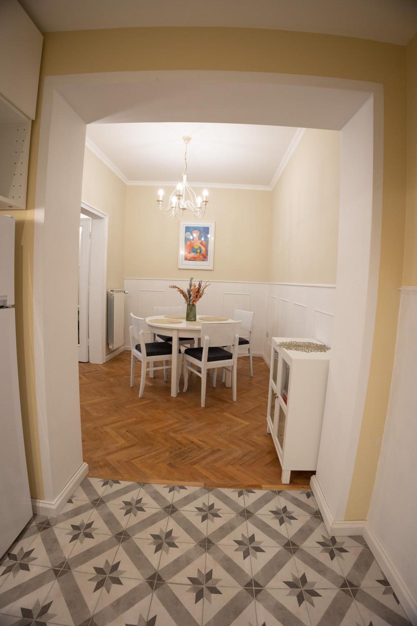 Planeta Dos Sonhos - Fast Wi-Fi, 1Bdr, Top Centre Sofie Exteriér fotografie